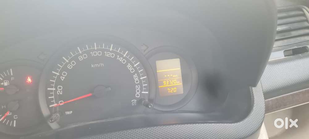 Maruti Suzuki Swift Dzire 1.2 Lxi (o), 2017, Petrol