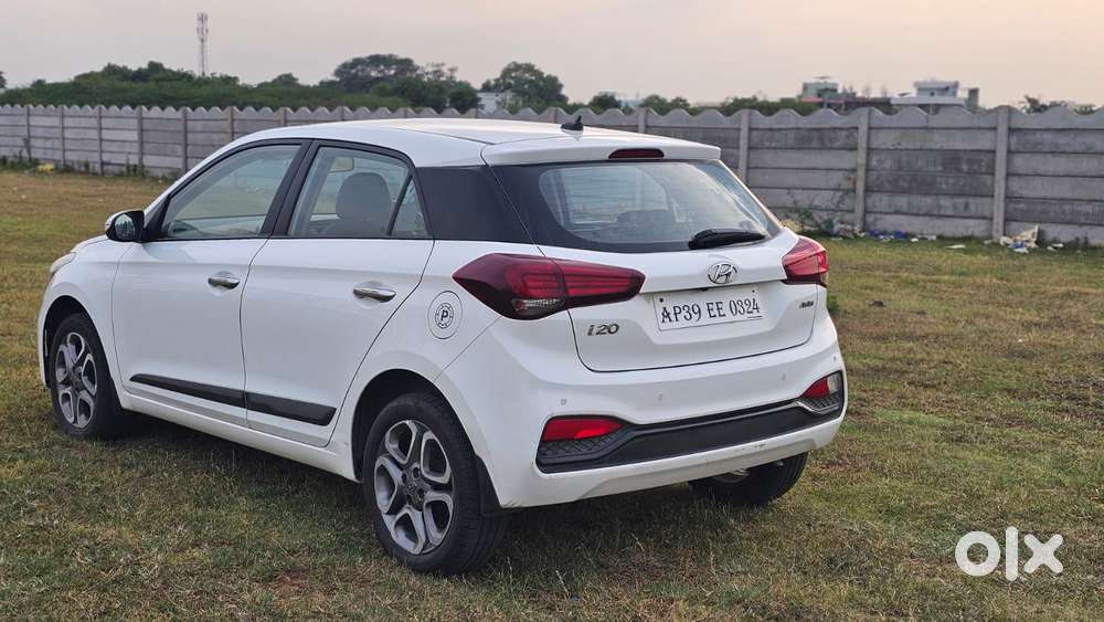 Hyundai I20 Petrol Asta Option, 2019, Petrol