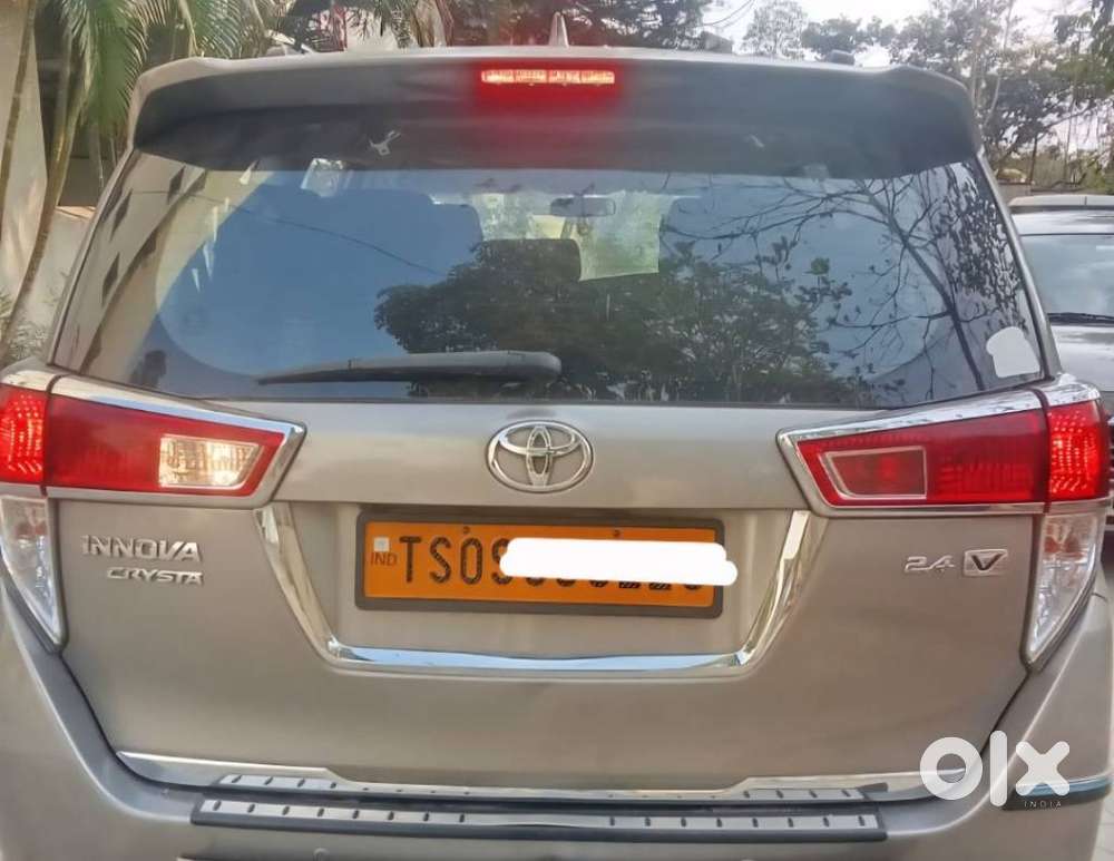 Toyota Innova Crysta 2.4 V 8 Str, 2019, Diesel