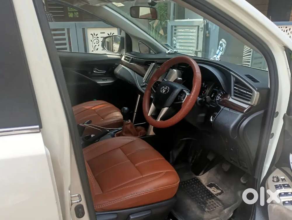 Toyota Innova Crysta 2019 Diesel Manual