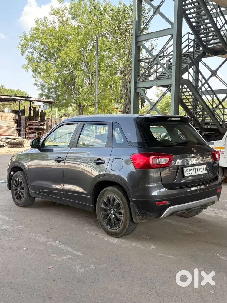 Maruti Suzuki Vitara Brezza 1.5 Zxi At, 2020, Petrol