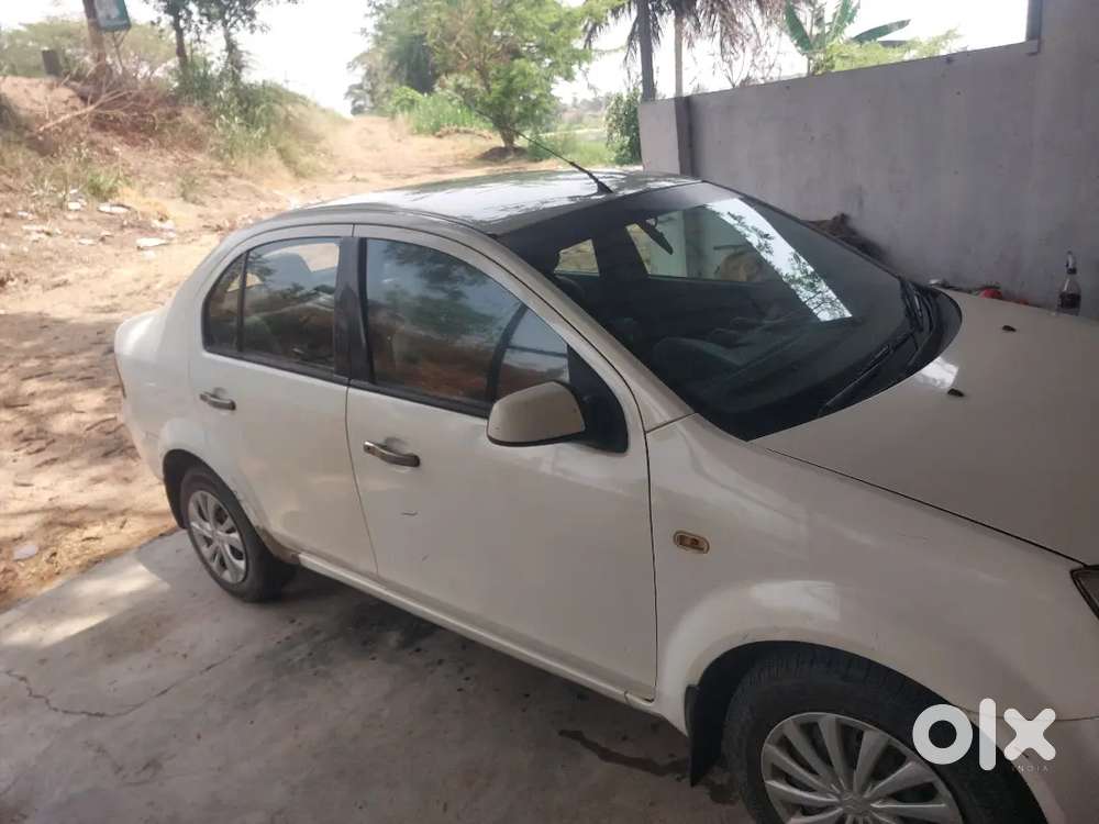 Ford Fiesta 2013 Diesel 90000 Km Driven