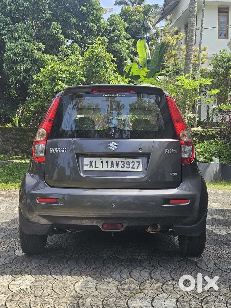 Maruti Suzuki Ritz With Red Interior (limited Model)