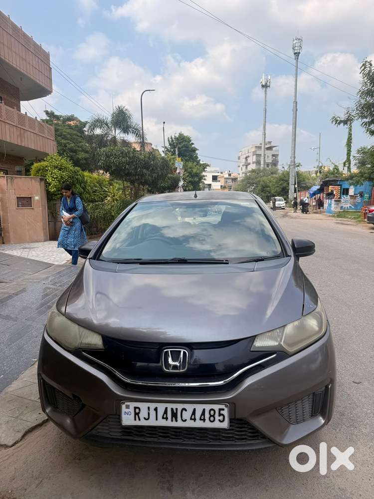Honda Jazz Petrol 2016 Year