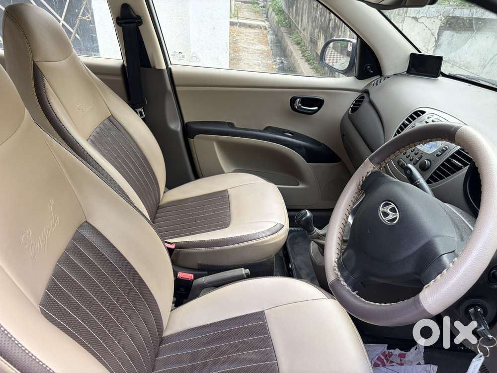 Hyundai I10 Sportz, 2015, Petrol