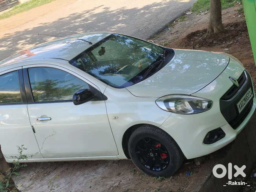 Renault Scala Rxl Petrol (mfg2013) With Immaculate Condition.