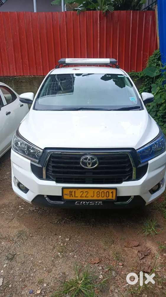 Crysta Taxi 7 Seater Vehicle With Company Service History