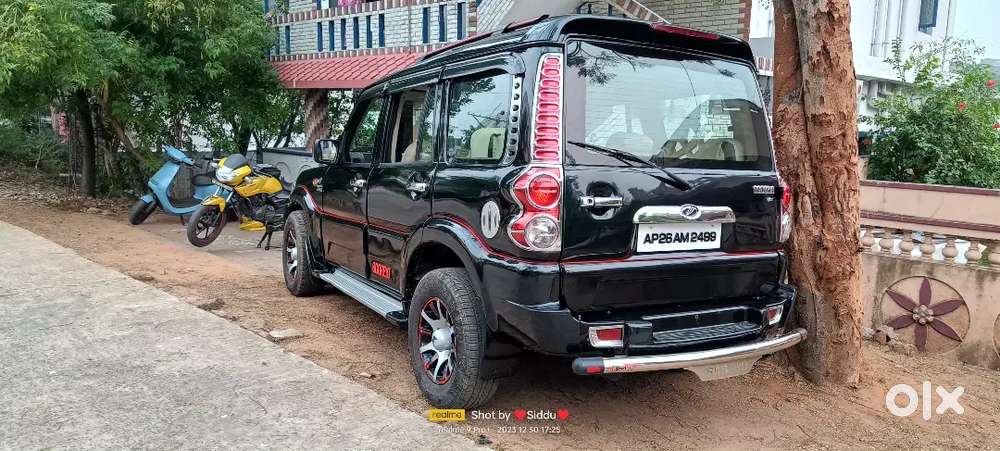 Mahindra Scorpio