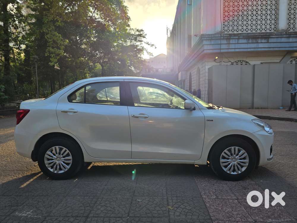 Maruti Suzuki Swift Dzire Amt Vdi, 2017, Diesel