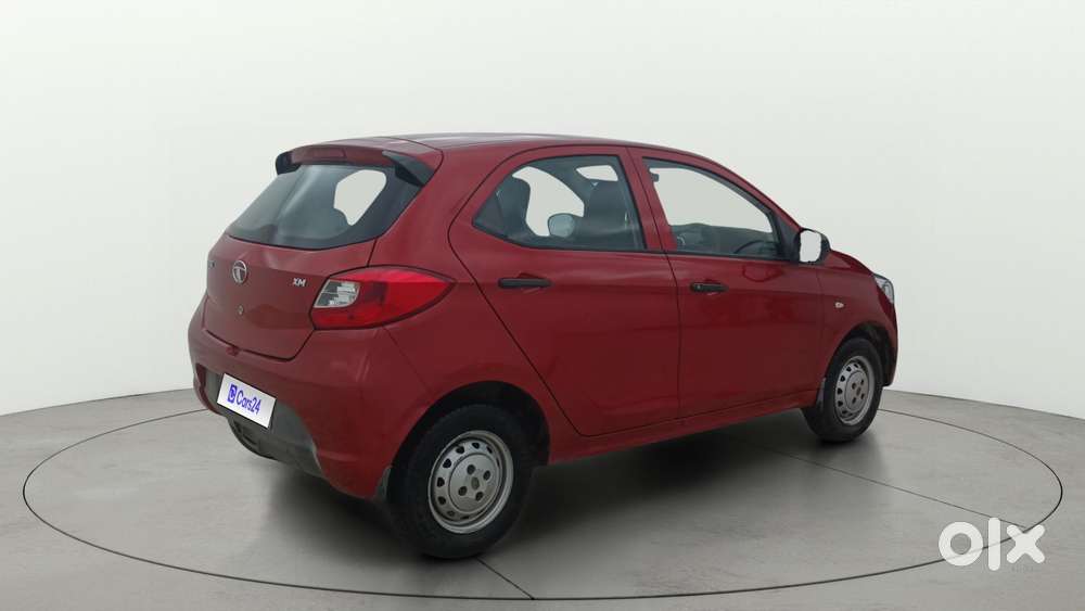 Tata Tiago 1.2 Revotron Xm, 2017, Petrol