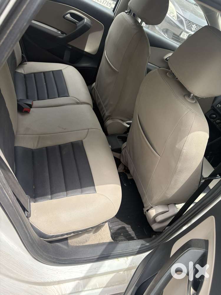 Volkswagen Polo Petrol Highline 1.2l, 2012, Petrol