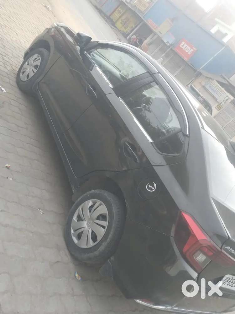 Honda Amaze 2nd Gen 2023 Petrol 45800 Km Driven