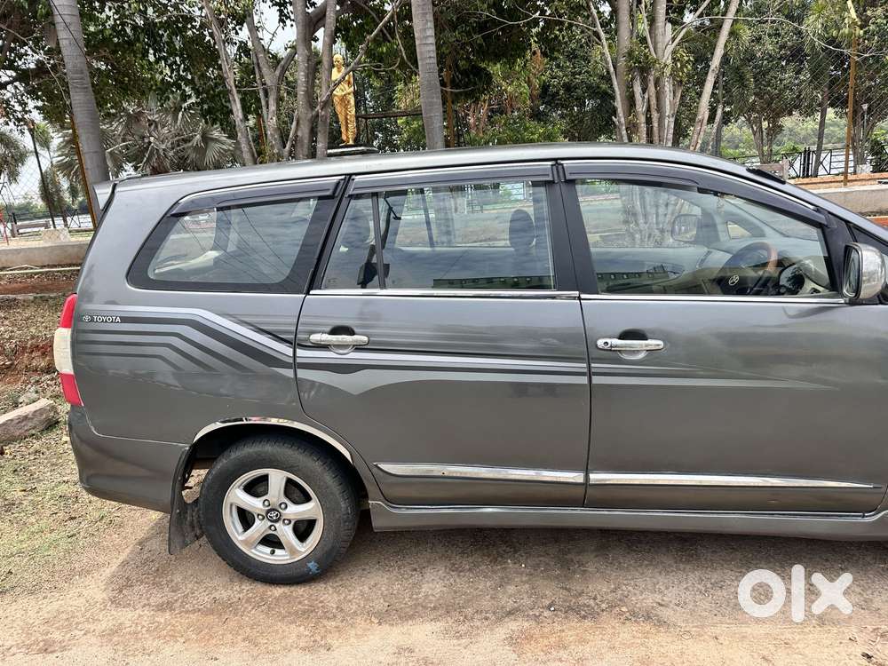 Toyota Innova 2.5 G (diesel) 7 Seater, 2013, Diesel