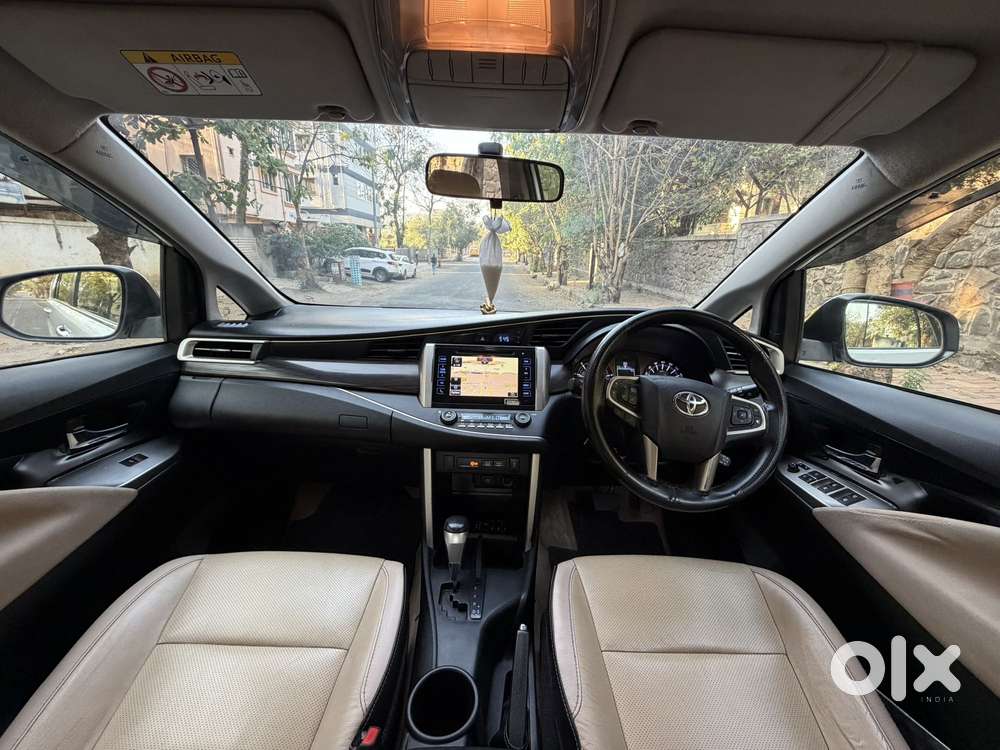 Toyota Innova Crysta