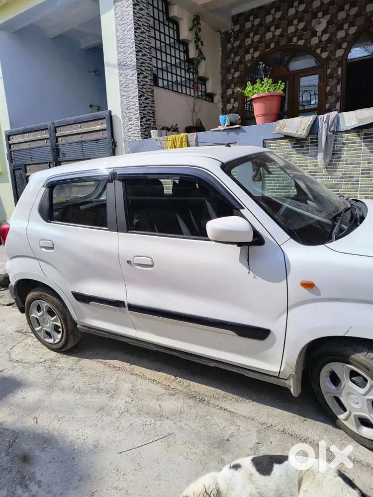 Maruti Suzuki S-presso 2025 Petrol 1900 Km, 6 Years Extended Warranty.