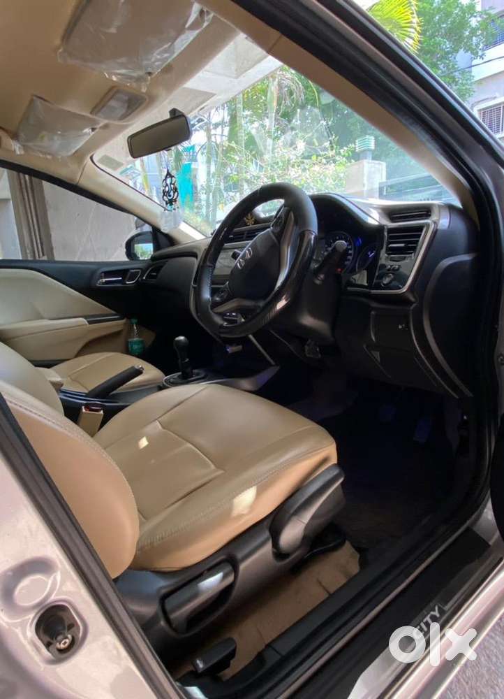 Honda City 2022 Petrol Well Maintained