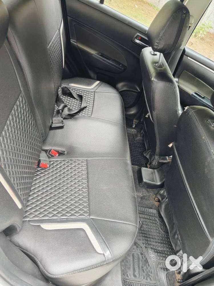 Maruti Suzuki Swift Vxi With Abs, 2016, Petrol