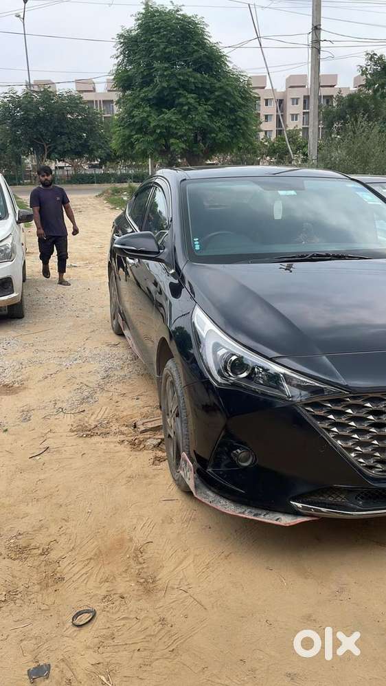 Hyundai Verna 2022 Sx Petrol Well Maintained