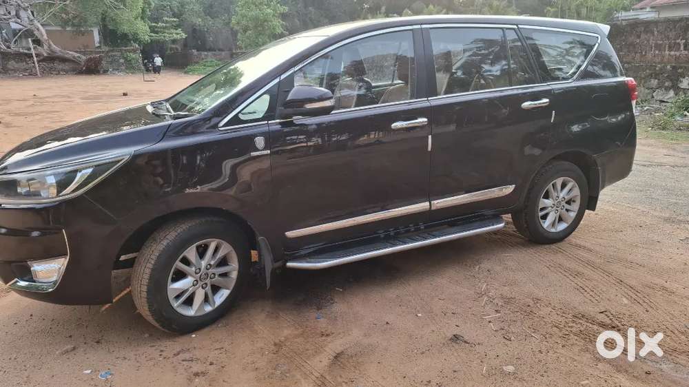 Toyota Innova Crysta 2017