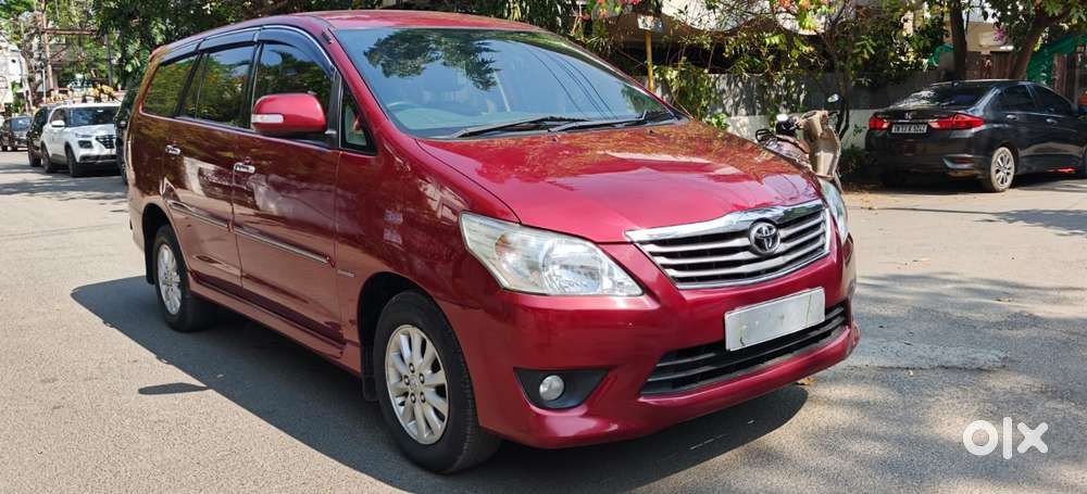Toyota Innova 2.5 V 7 Str, 2013, Diesel