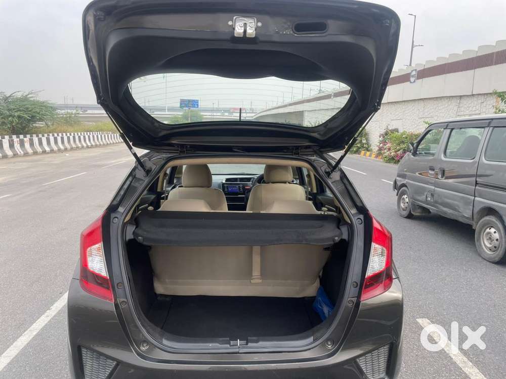 Honda Jazz V Mt Privilege, 2016, Petrol