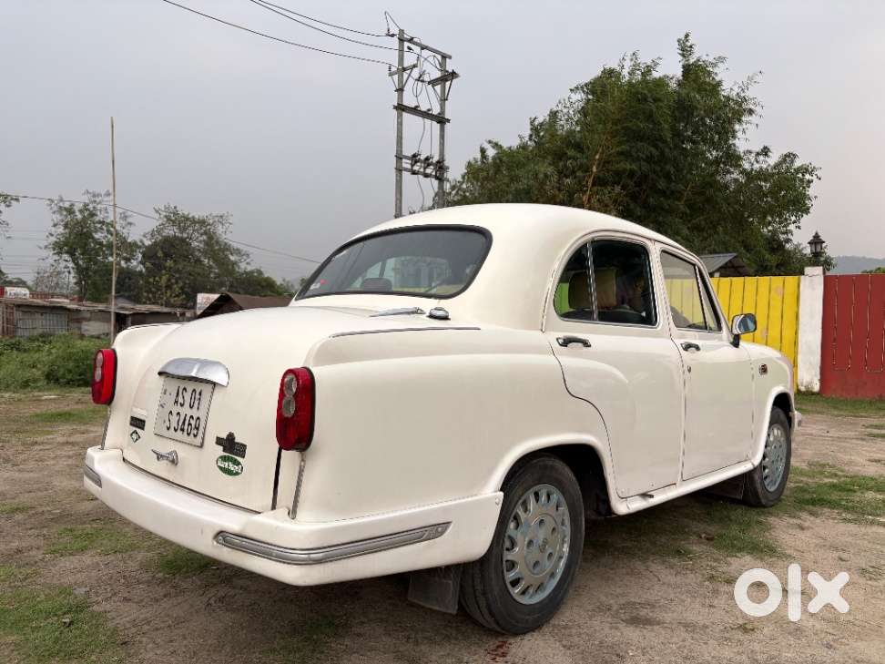 Ambassador Grand 1800 Isz Mpfi, 2004, Petrol