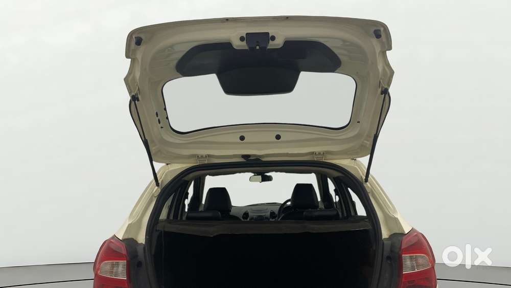 Ford Figo 2012-2015 Petrol Titanium, 2020, Petrol