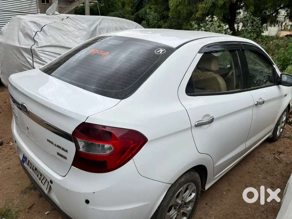 Ford Figo 2015 Diesel 165000 Km Driven