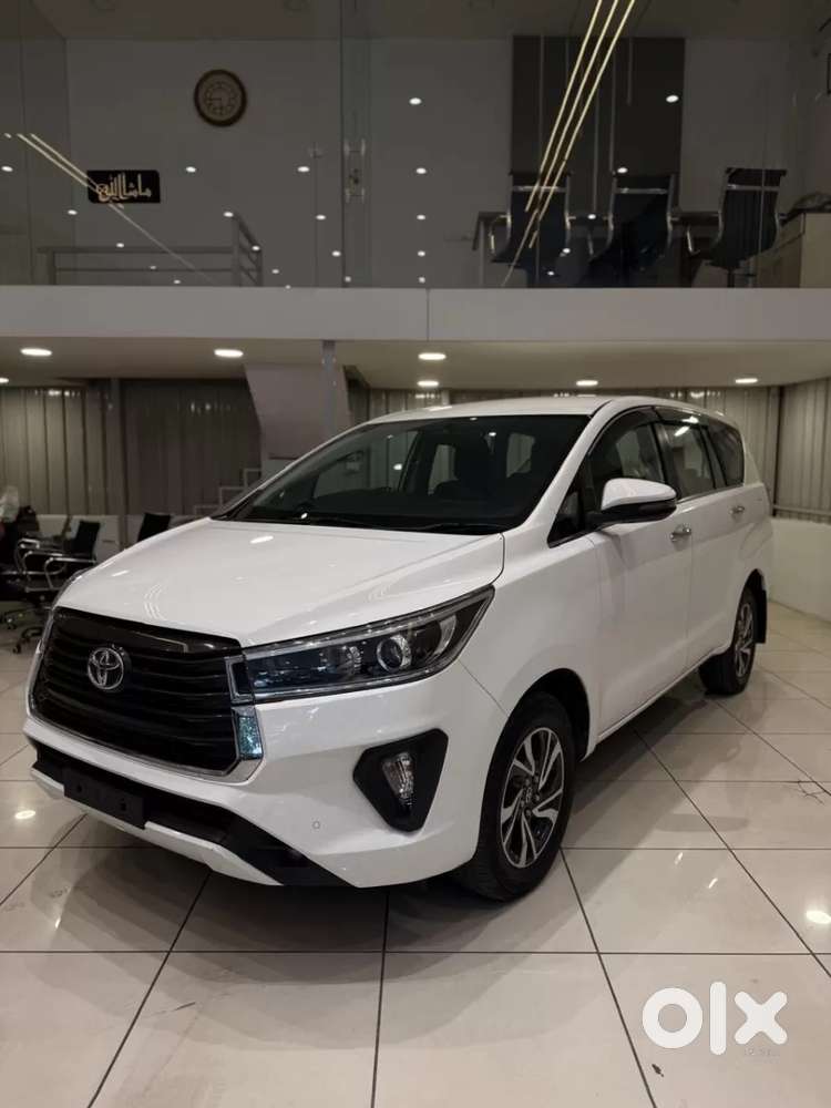 Toyota Innova Crysta [2020-ongoing] 2.4 Vx 7 Str, 2022, Diesel