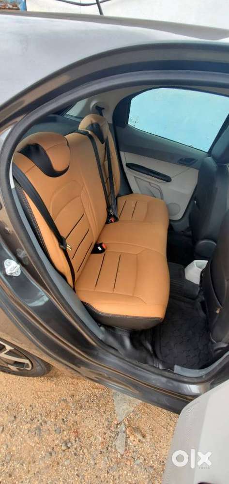 Tata Tiago 1.2 Revotron Xm, 2025, Petrol