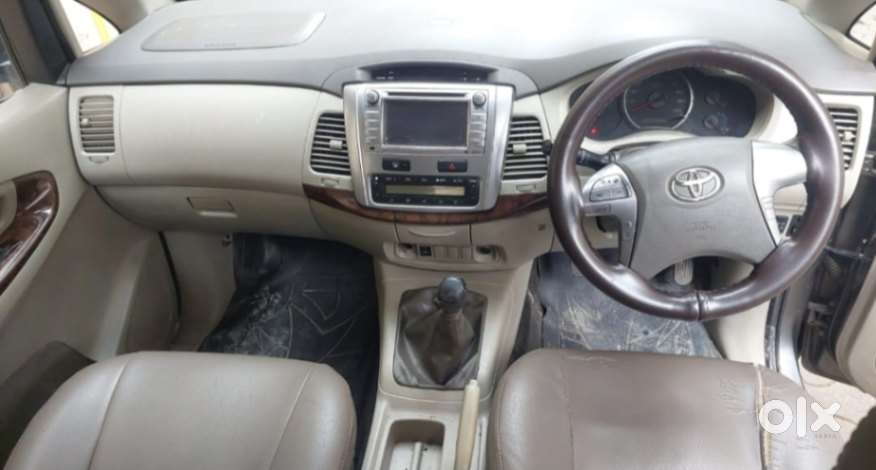 Toyota Innova 2.5 Vx 8 Str, 2014, Diesel