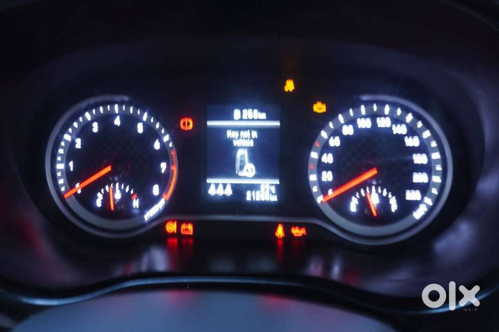 Hyundai Grand I10 Nios Asta Petrol, 2025, Petrol