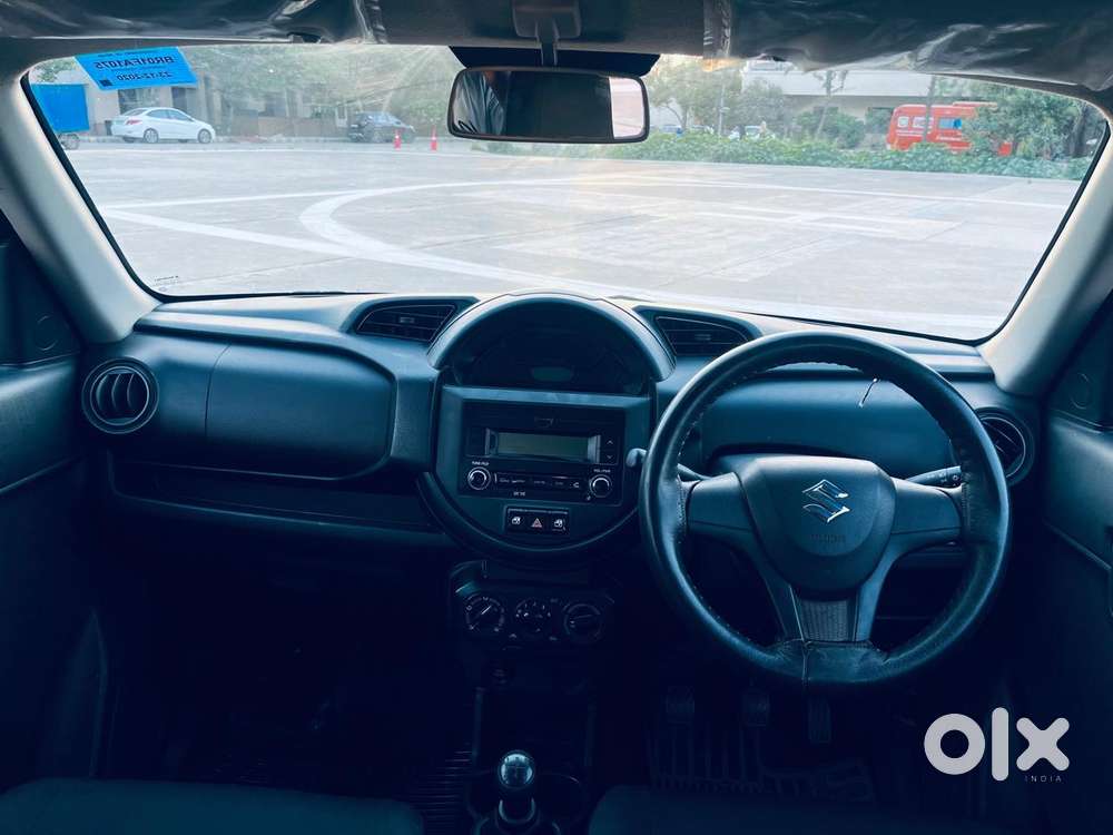Maruti Suzuki S-presso Vxi Opt, 2020, Petrol