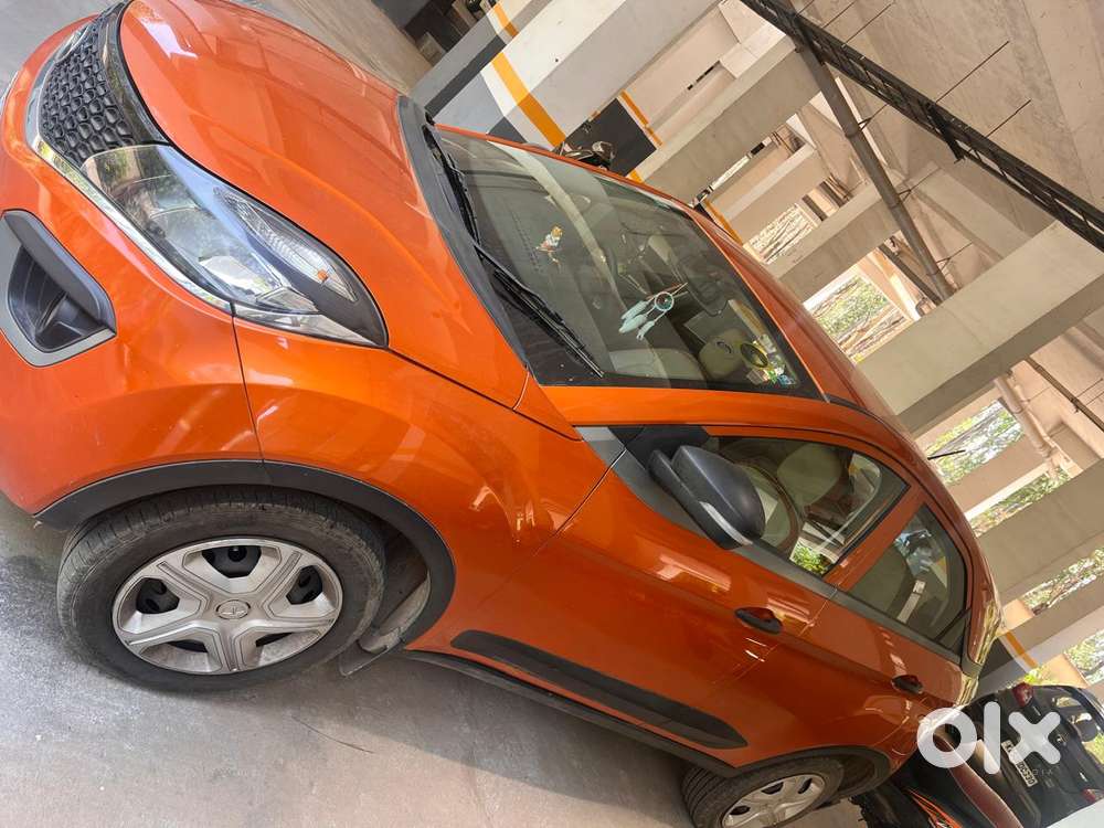 Tata Nexon, 2018, Petrol