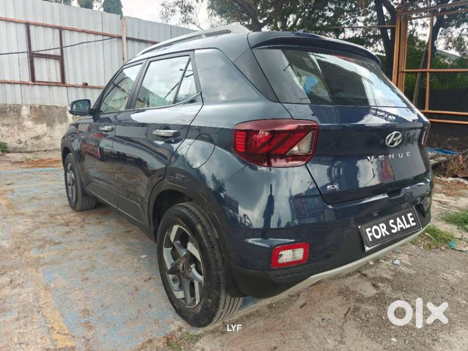 Hyundai Venue 1.0 Sx Plus Turbo Dct Dual Tone, 2020, Petrol