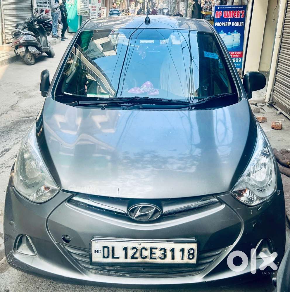 Hyundai Petrol Manual 2012