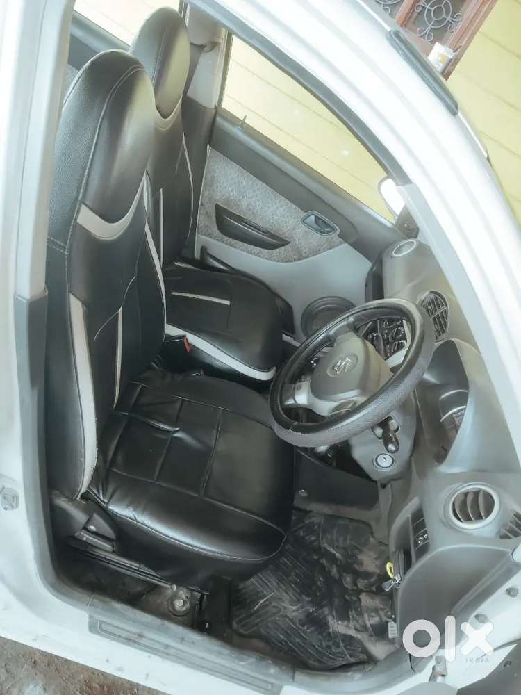 Alto 800 Lxi New Tyres,new Battery,ac Full,extra Tyre,etc