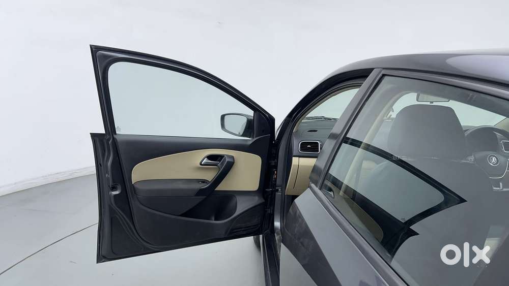 Volkswagen Polo 2009-2013 Petrol Highline 1.2l, 2014, Petrol