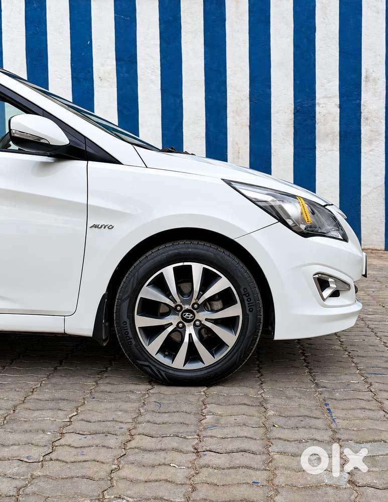Hyundai Verna Sx(o) Petrol At, 2015, Petrol