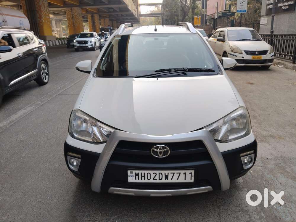Toyota Etios Cross 1.2l G, 2015, Petrol