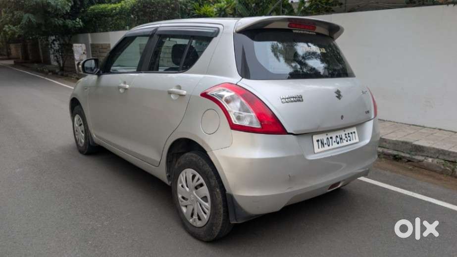 Maruti Suzuki Swift Vxi + Manual, 2015, Petrol