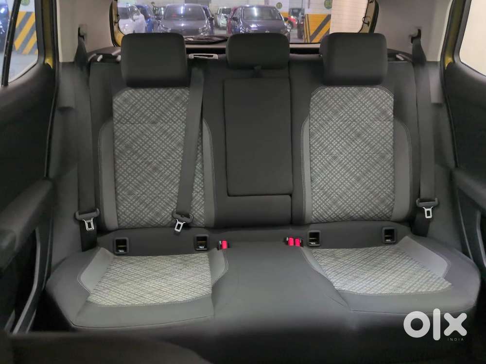 Volkswagen Taigun 1.0 Tsi Highline At, 2021, Petrol