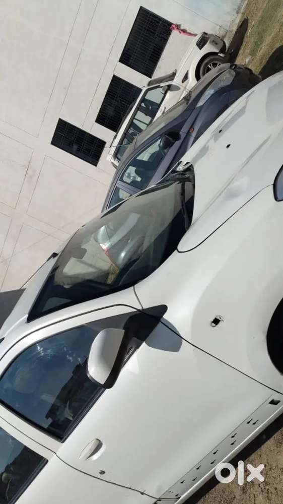 Renault Lodgy 2016 Diesel 91000 Km Driven Well Maintained.