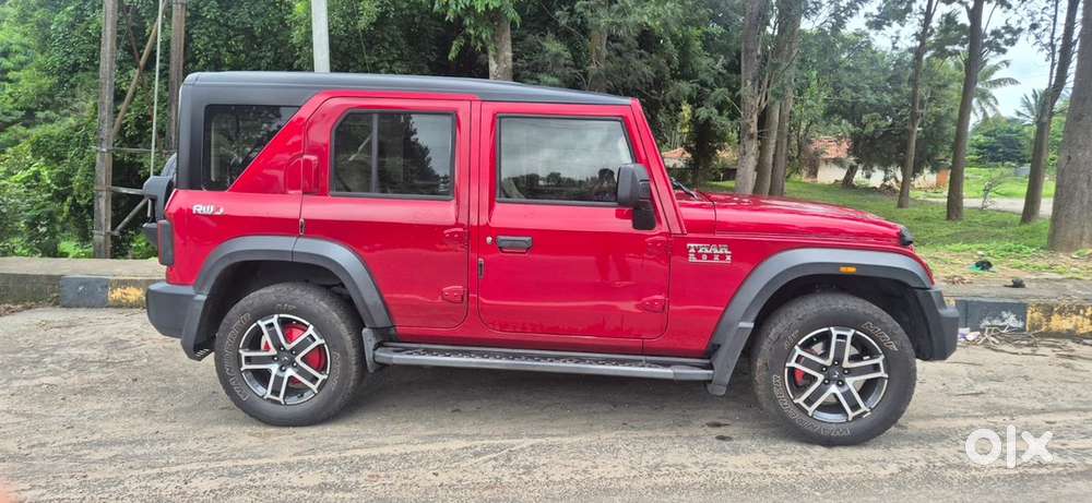 Mahindra Thar Roxx 2025 Diesel Manual
