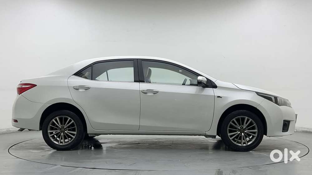 Toyota Corolla Altis Vl, 2016, Petrol