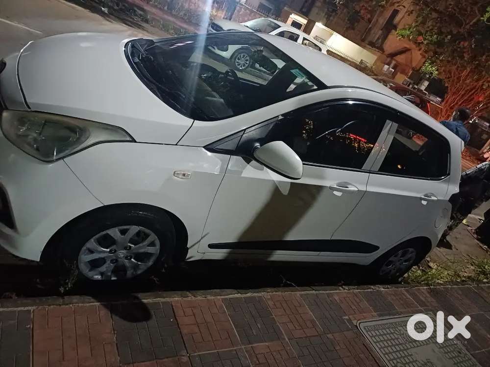 Hyundai Grand I10 Sportz 2017 Manual Petrol