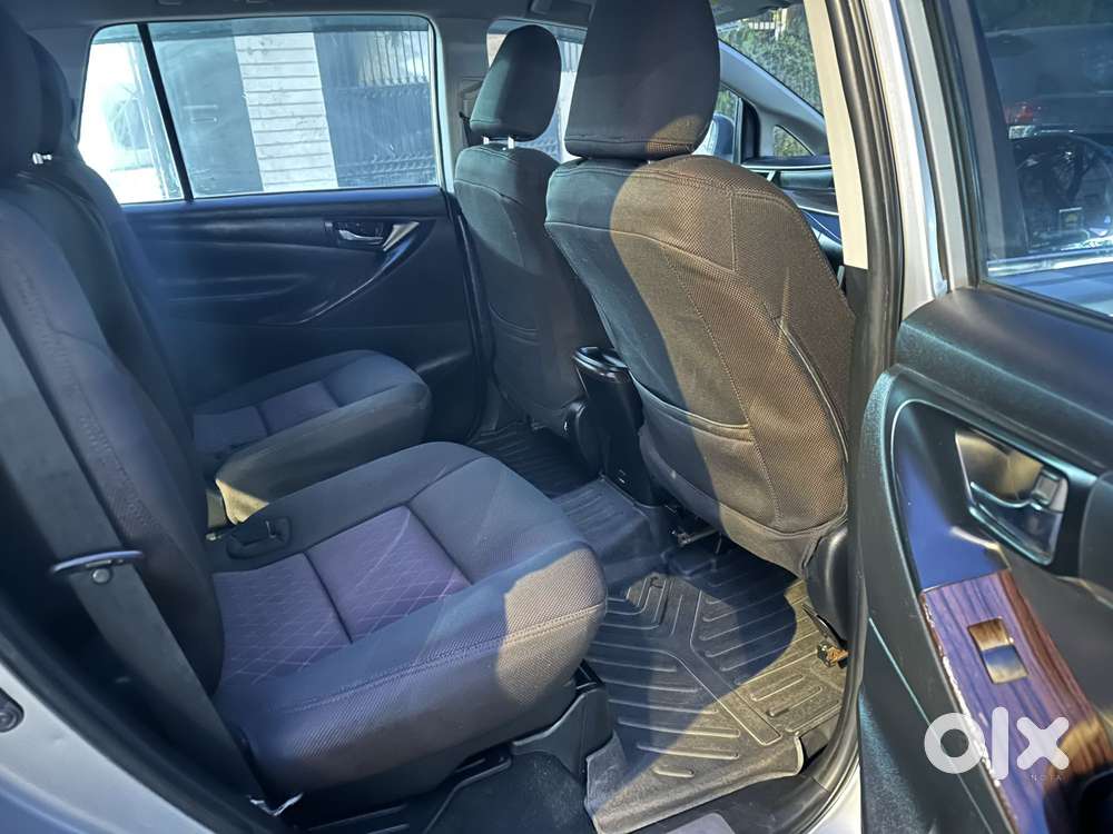 Toyota Innova Crysta