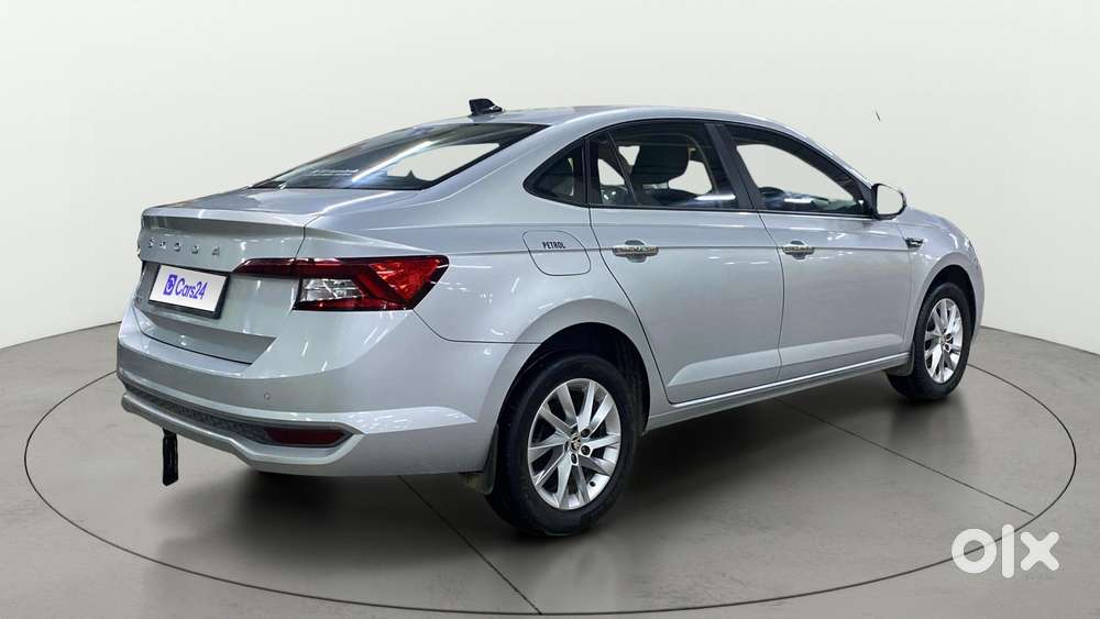 Skoda Slavia 1.0 Ambition Tsi At, 2023, Petrol