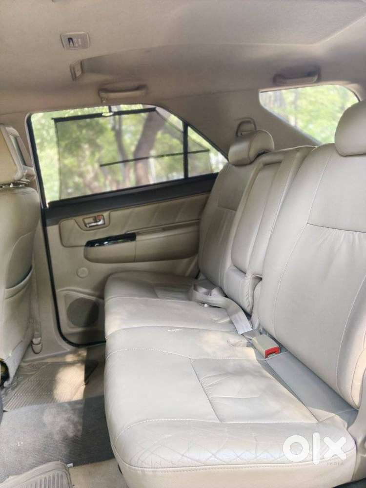 Toyota Fortuner 3.0 4x2 Mt, 2012, Diesel