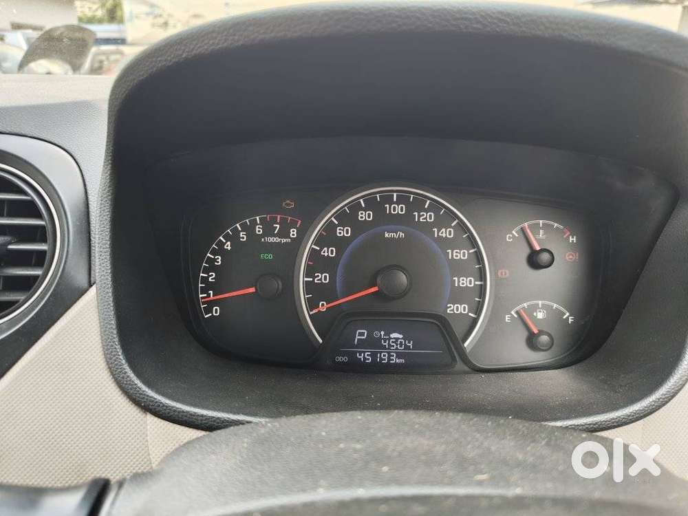 Hyundai Grand I10 2013-2016 Asta Option, 2015, Petrol
